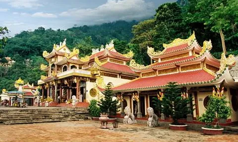 3 ngôi chùa nổi tiếng linh thiêng ở Tây Ninh